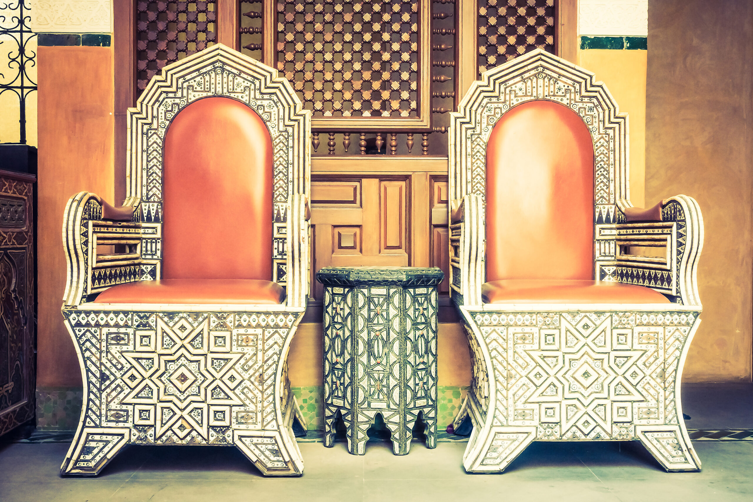 Beautiful Luxury chair with morocco style - Vintage Filter